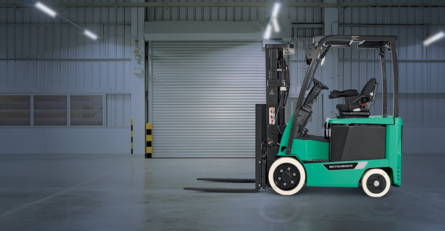 mitsubishi electric counterbalance forklift in empty warehouse